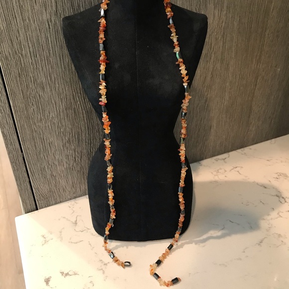 Amber Magnetic Necklace - Picture 3 of 3